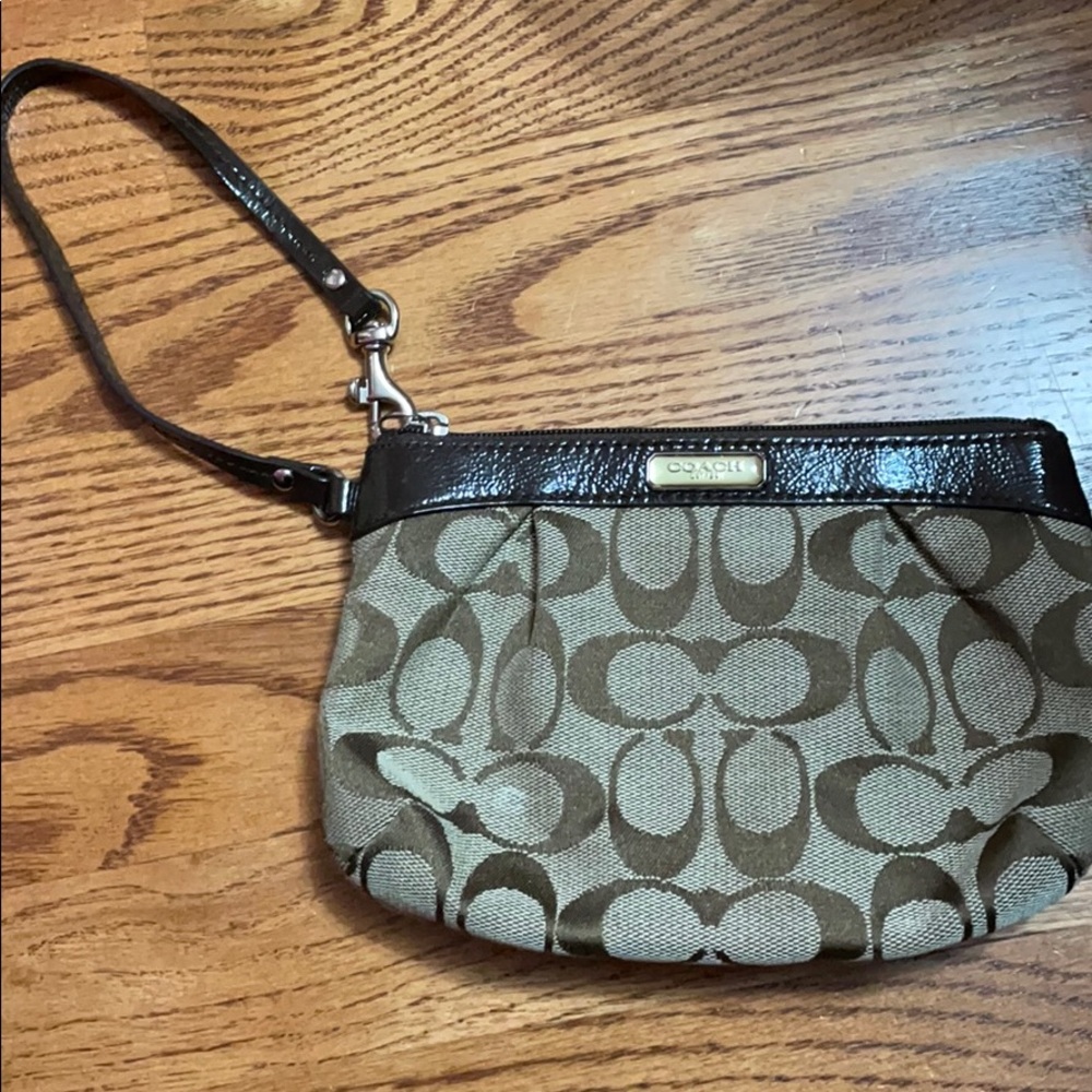Coach Wristlet - Picture 3 of 3